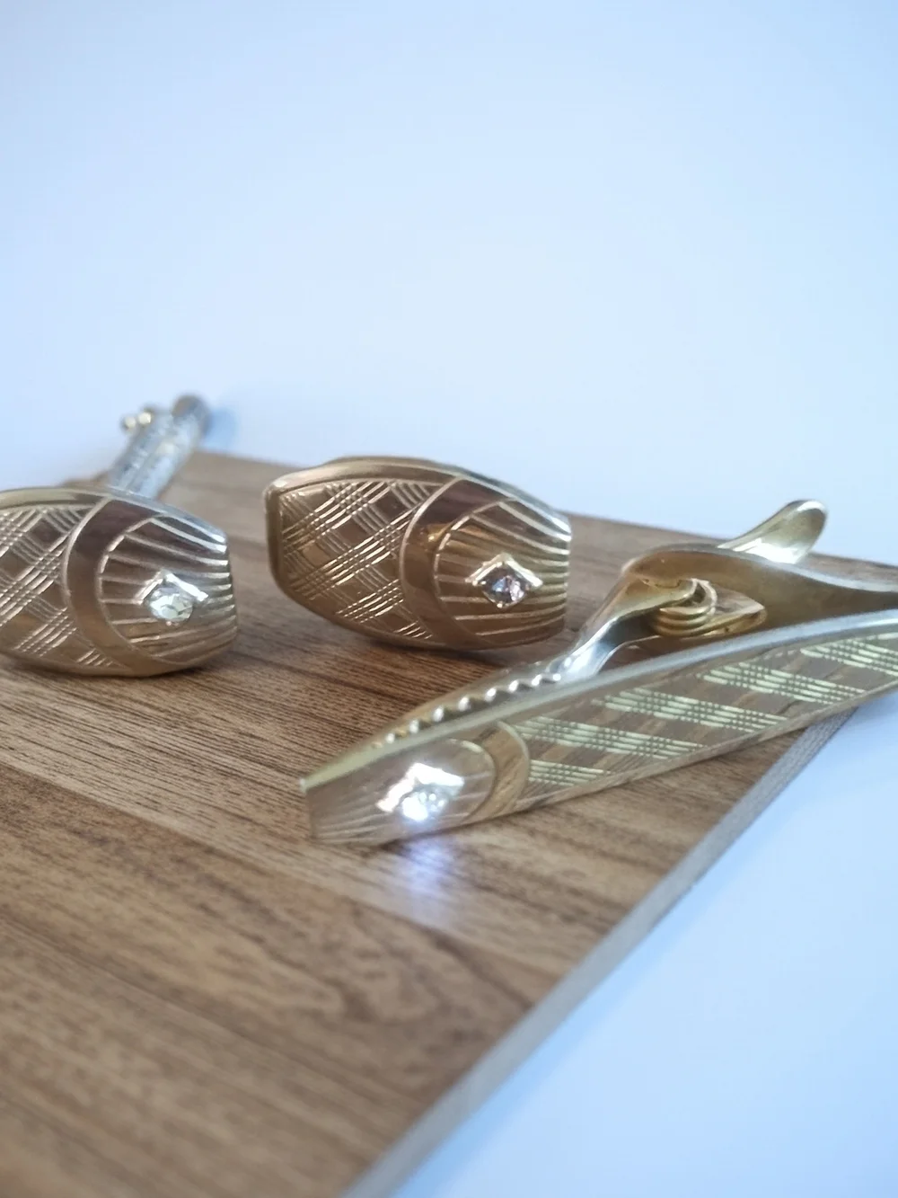 Lot Of 3 Sets Of Vintage Tie Clips and Cufflinks